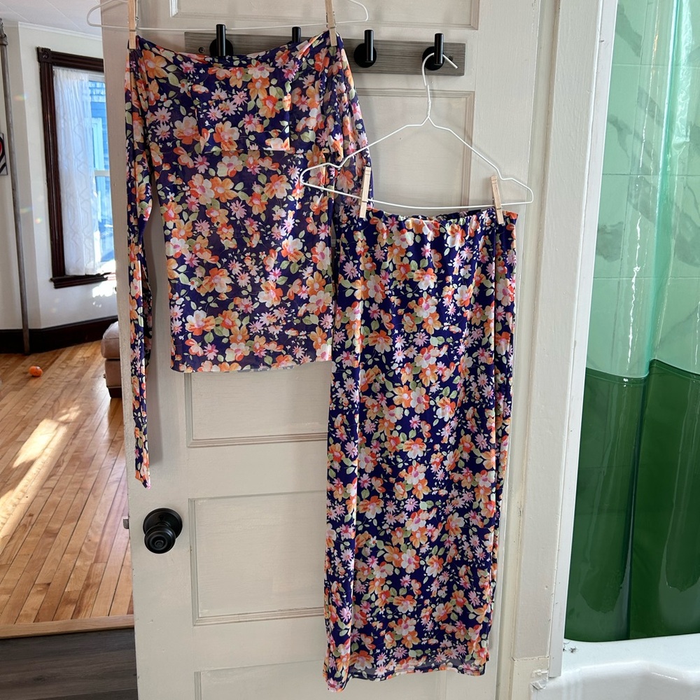 SKIRT LISTING: AFRM Abigal Print Maxi Skirt | Purple / Orange Blossom | Size M